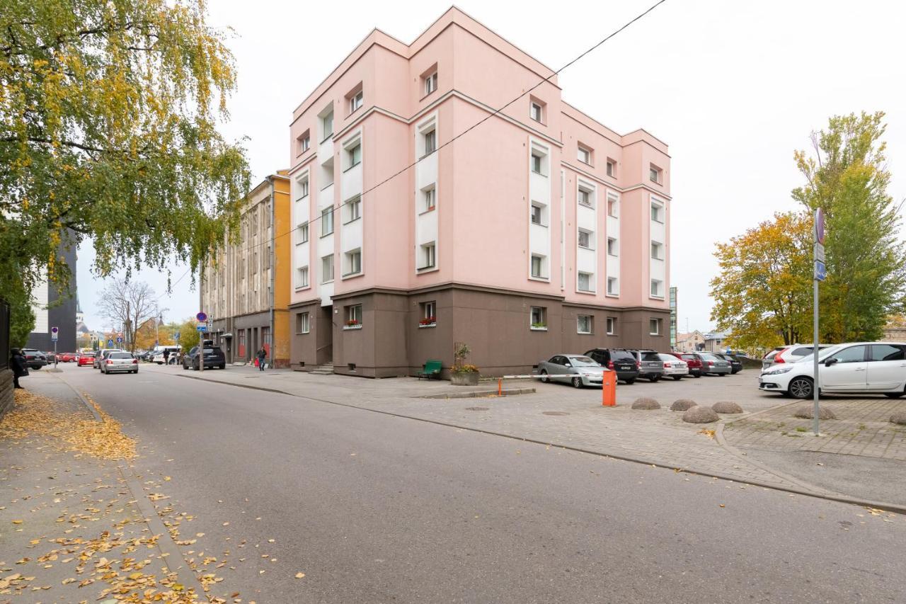 Karu Central Apartment Tallin Exterior foto